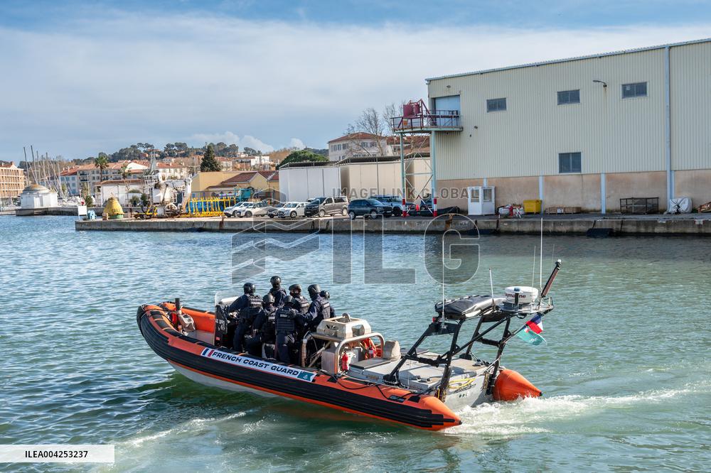 Illustration Douane at La-Seyne-sur-Mer