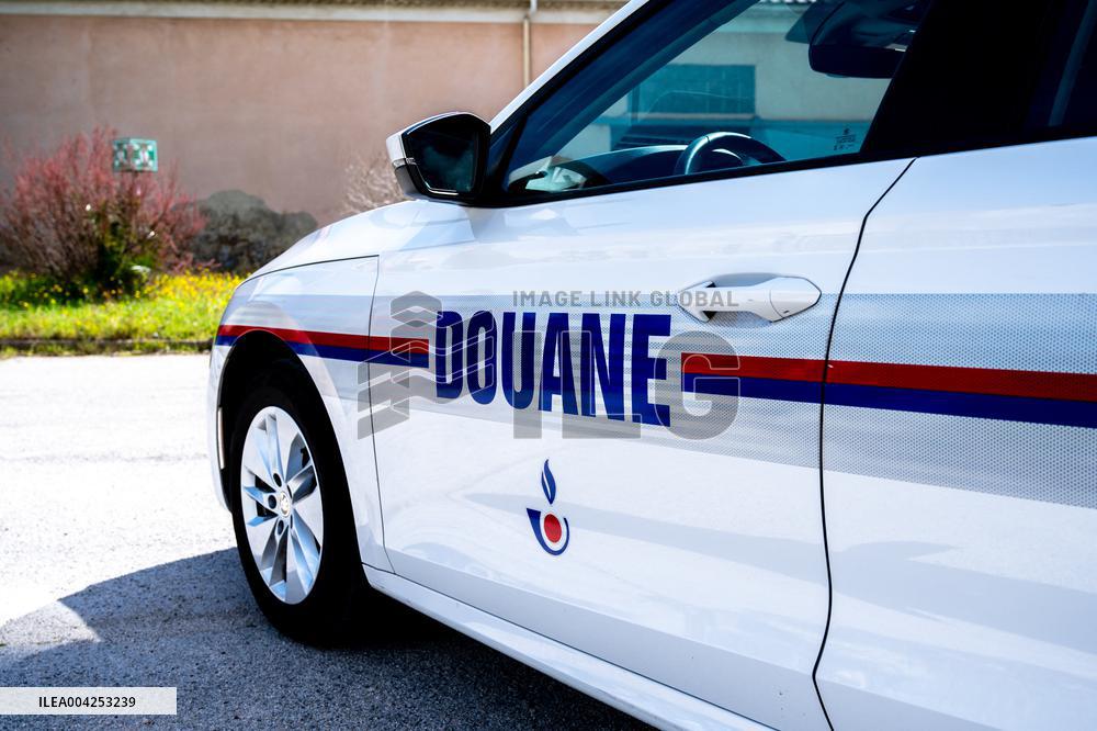 Illustration Douane at La-Seyne-sur-Mer