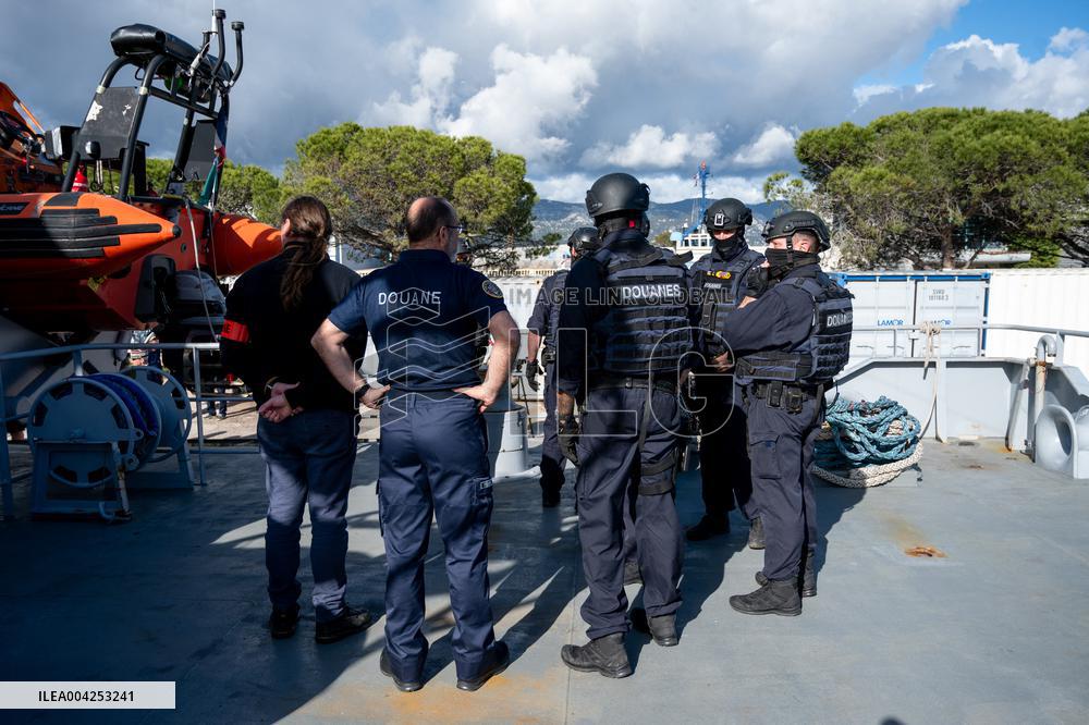 Illustration Douane at La-Seyne-sur-Mer