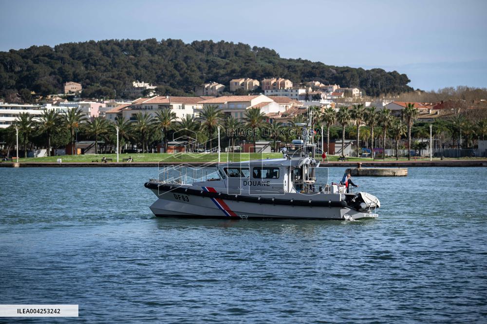 Illustration Douane at La-Seyne-sur-Mer