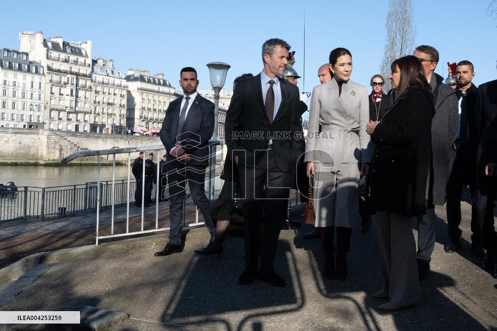 Danish Royal Couple Welcomed By The Mayor Of Paris - Paris