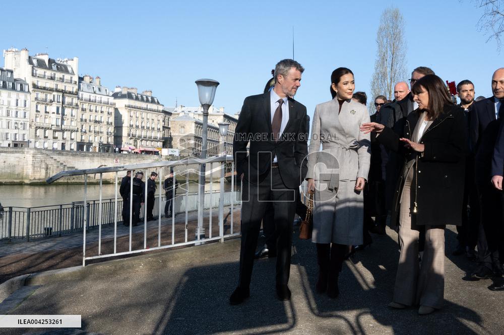 Danish Royal Couple Welcomed By The Mayor Of Paris - Paris