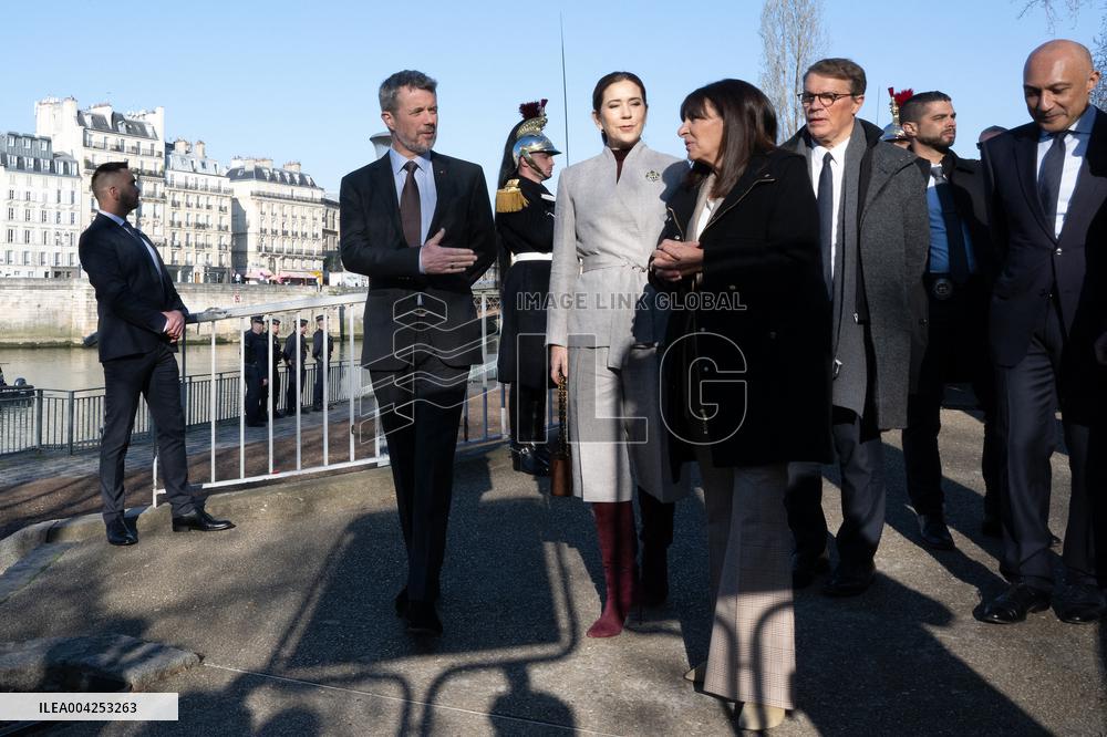 Danish Royal Couple Welcomed By The Mayor Of Paris - Paris