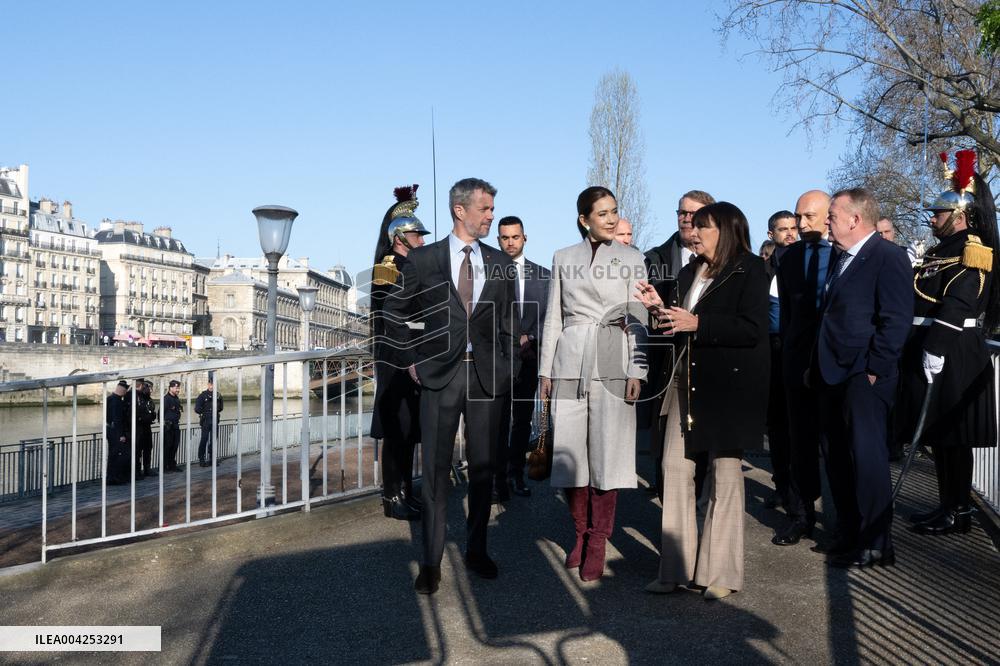 Danish Royal Couple Welcomed By The Mayor Of Paris - Paris