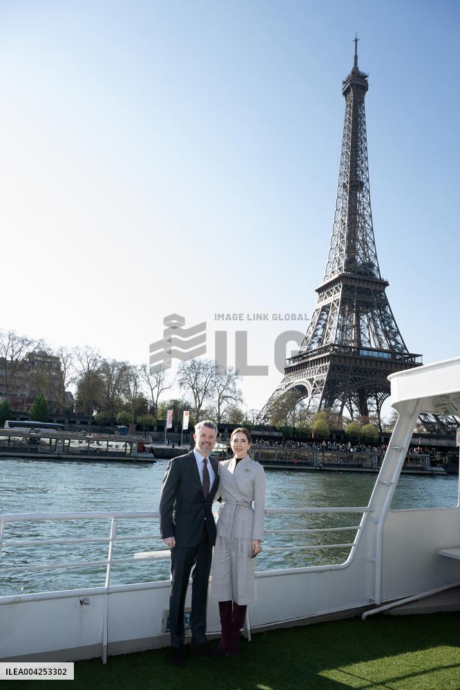 Danish Royal Couple Welcomed By The Mayor Of Paris - Paris