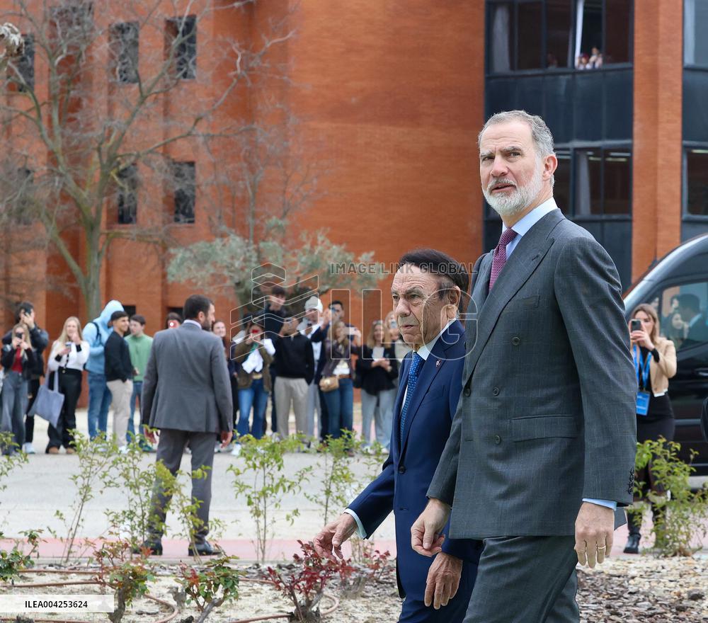 The King Commemorates 30 Years of Alfonso X - Spain