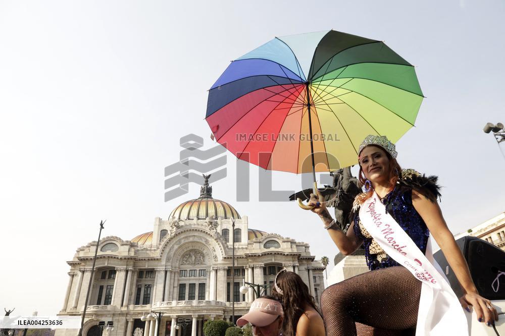 March for Trans Visibility in Mexico