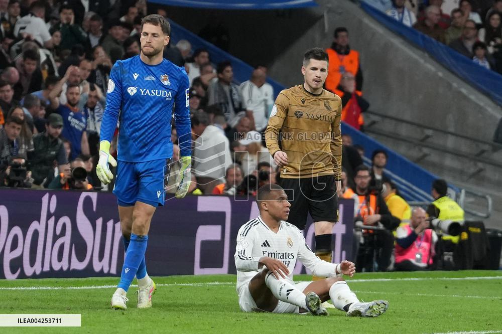 Copa Del Rey - Real Madrid v Real Sociedad