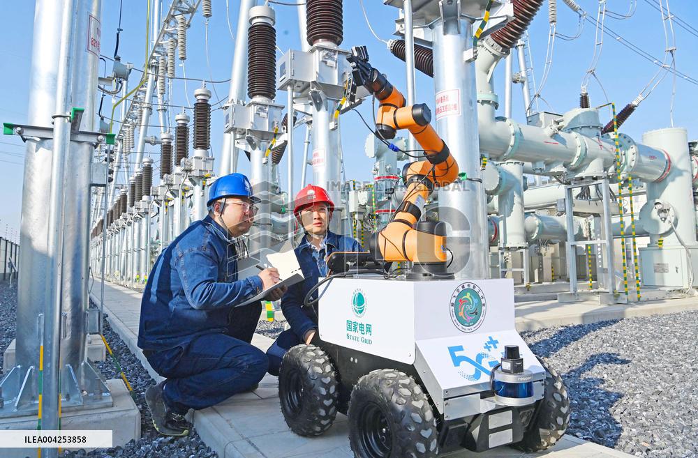 Equipped With DeepSeek Intelligent Inspection Robot