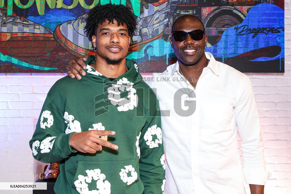 Sneaks Showdown At HyperX Arena - Las Vegas