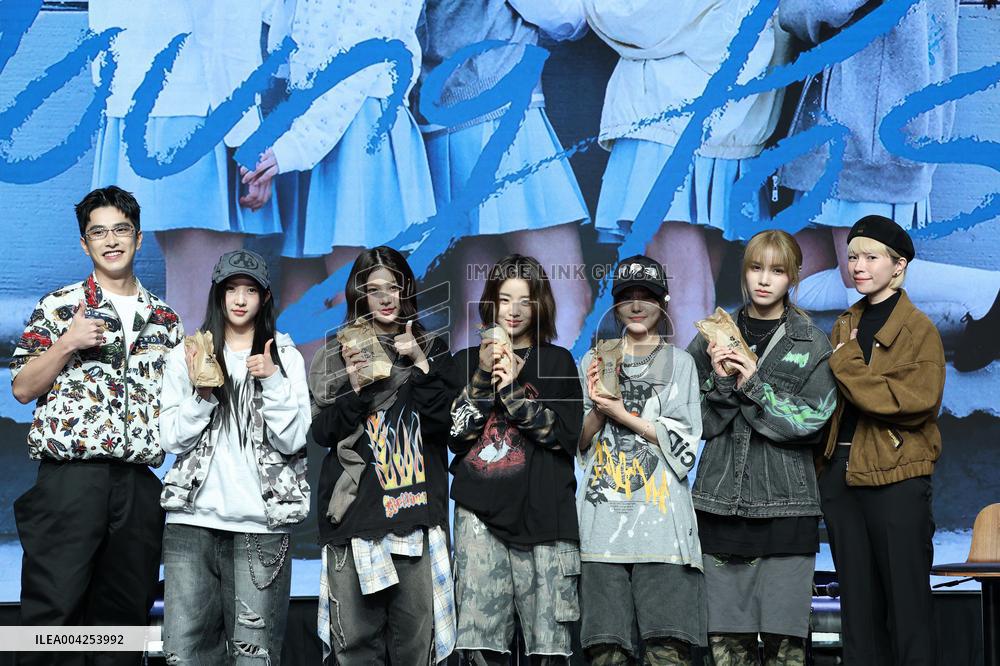 South Korean Girl Group YOUNG POSSE