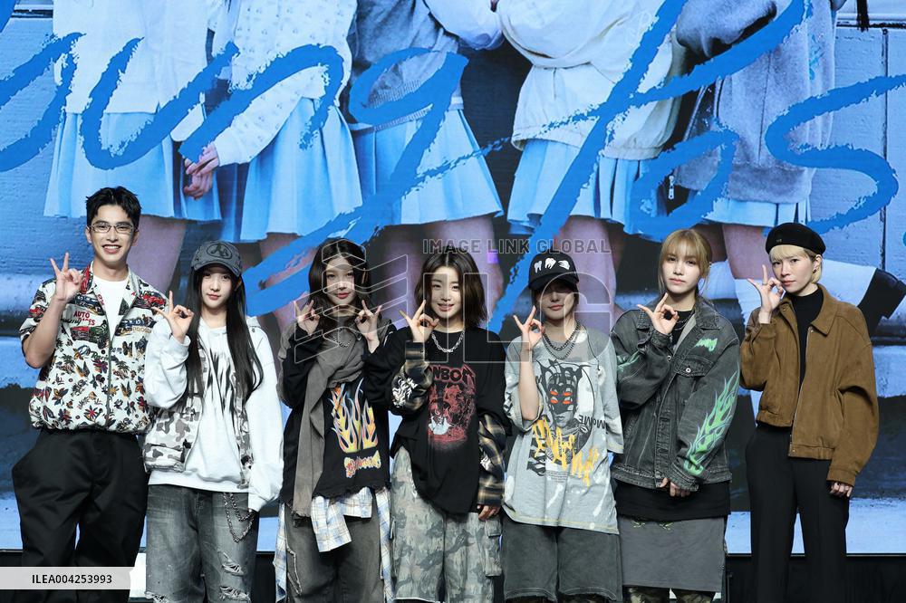 South Korean Girl Group YOUNG POSSE