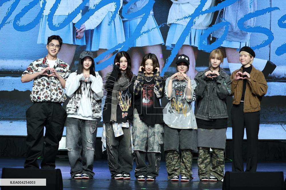 South Korean Girl Group YOUNG POSSE
