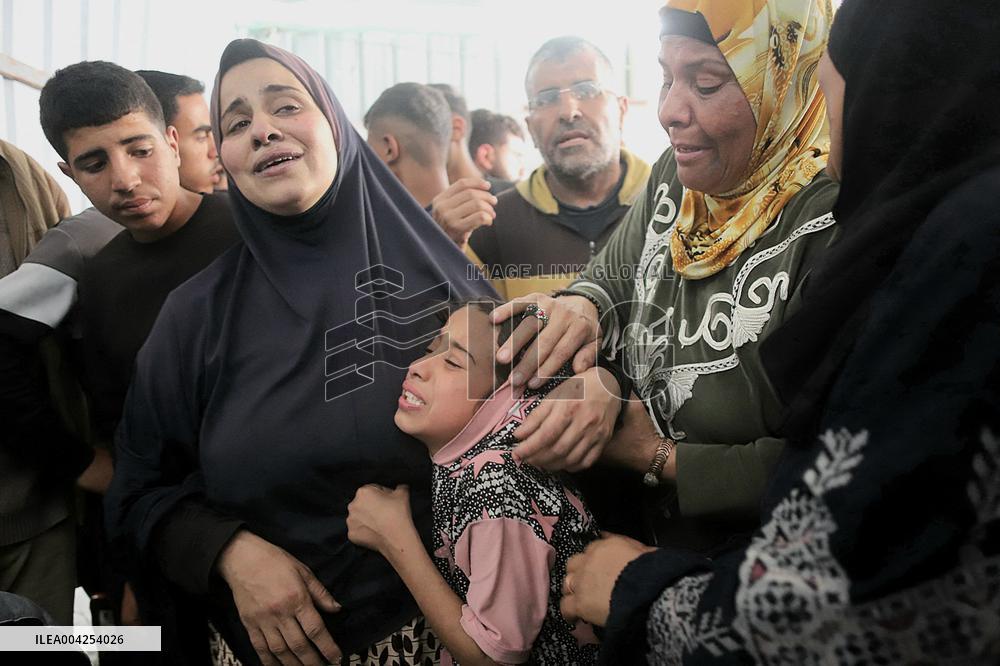 Israeli Attacks Continue on Gaza