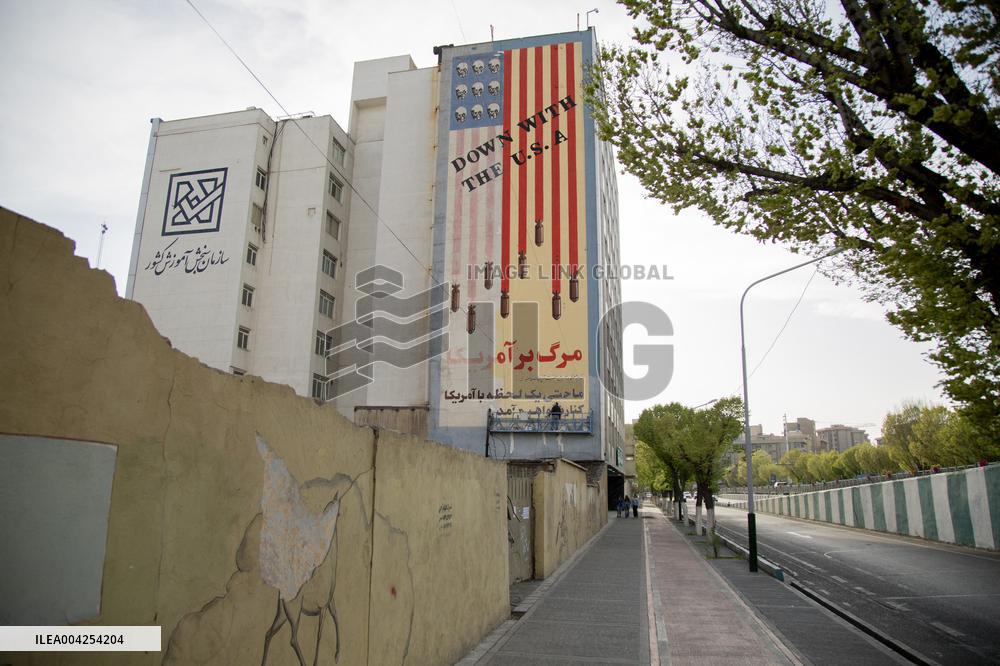 Anti US Mural in Tehran