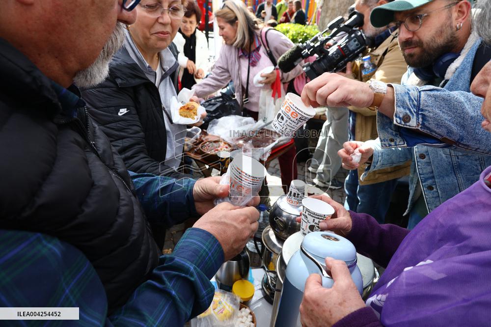 Support For The Opposition Calls ‘No Shopping Boycott’ - Ankara