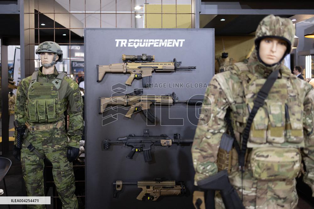 SOFINS Military Exhibition second day - Martignas-sur-Jalle