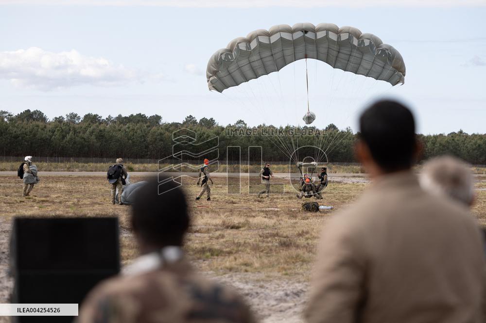SOFINS Military Exhibition second day - Martignas-sur-Jalle