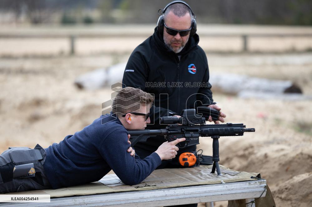SOFINS Military Exhibition second day - Martignas-sur-Jalle