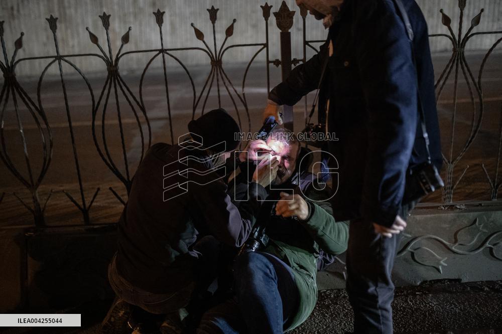 Protest in Istanbul over jailing of Erdogan's main rival