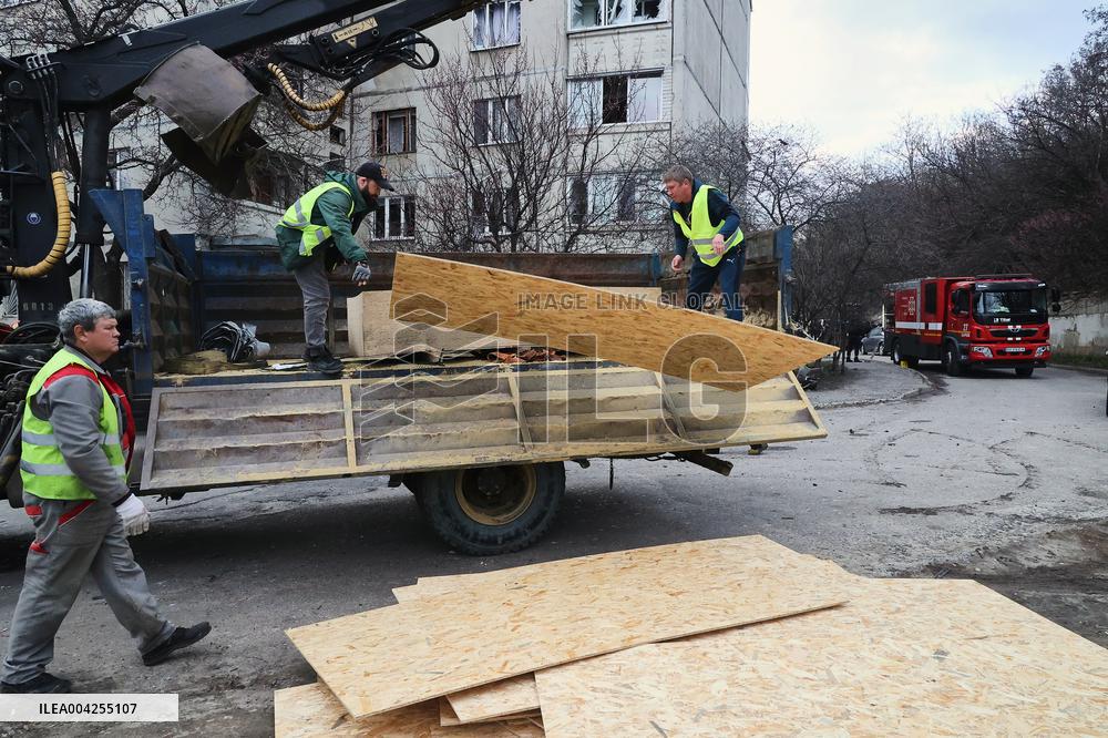 Russian drone hits high-rise building in Kharkiv