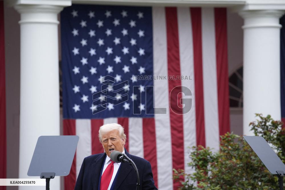 Donald Trump on Make America Wealthy Again  - Washington