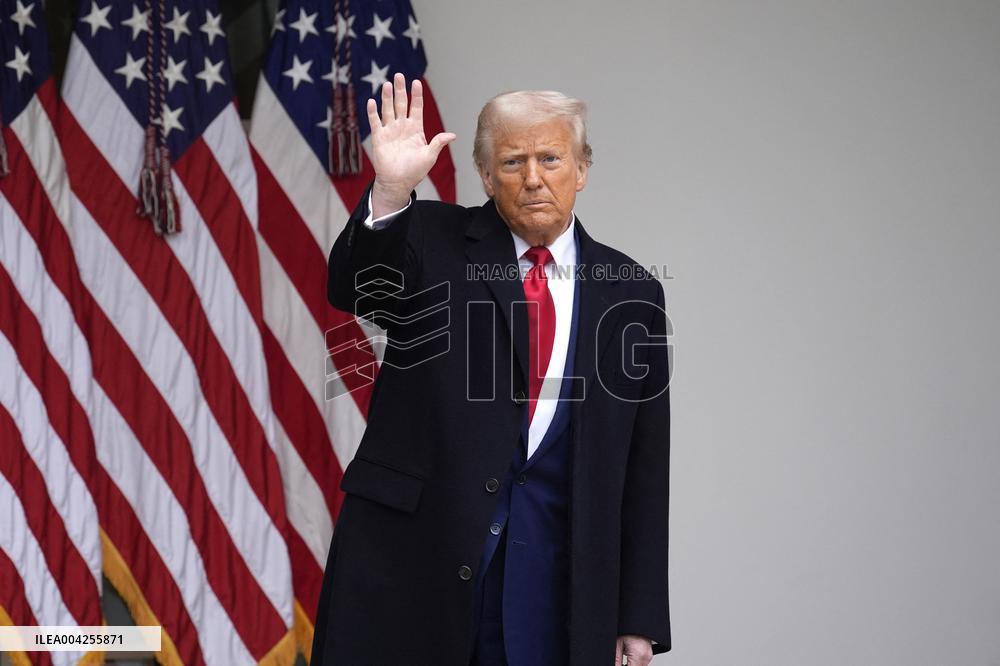 Donald Trump on Make America Wealthy Again  - Washington