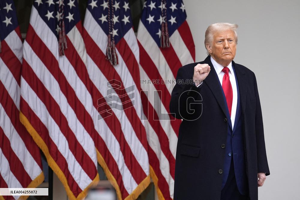 Donald Trump on Make America Wealthy Again  - Washington