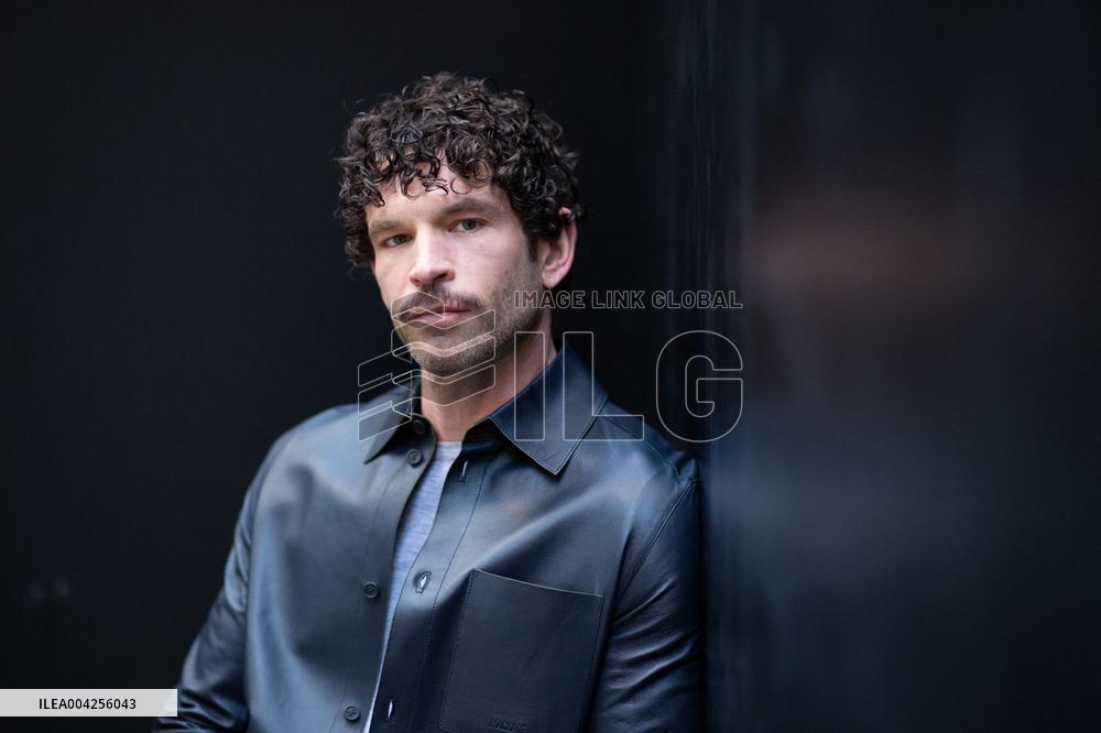 Reims Polar Arnaud Valois Portrait Session