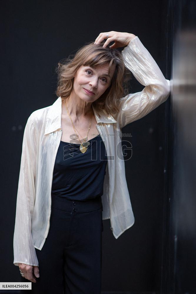 Reims Polar Caroline Proust Portrait Session