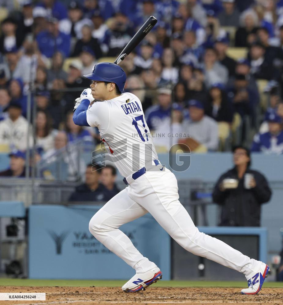 Baseball: Braves vs. Dodgers