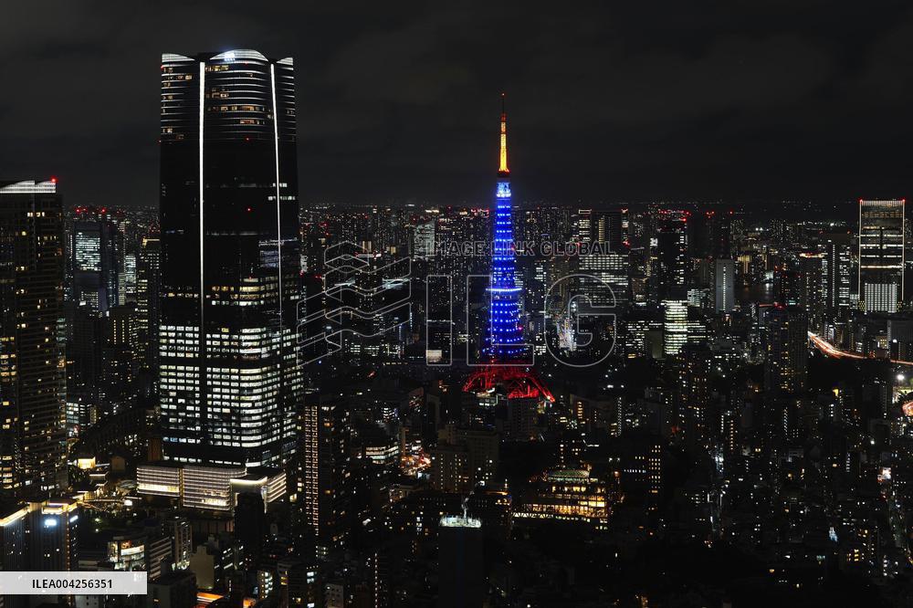 Tokyo Tower lit on World Autism Awareness Day