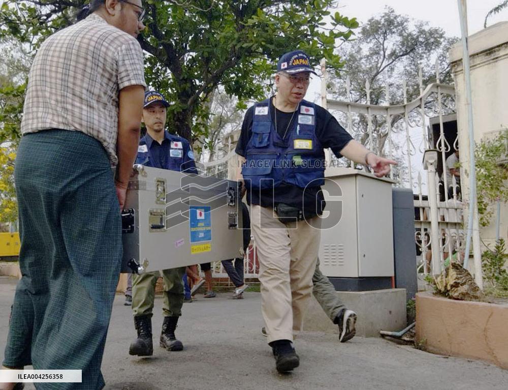 Japan medical team in quake-hit Myanmar