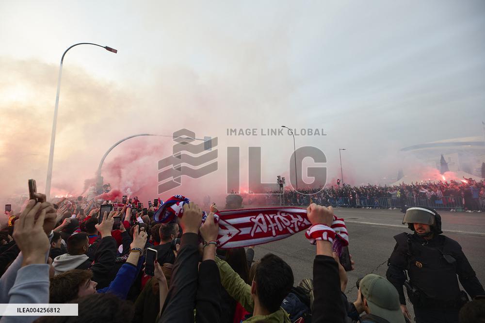 Electric Atmosphere for Atletico v FC Barcelona - Madrid