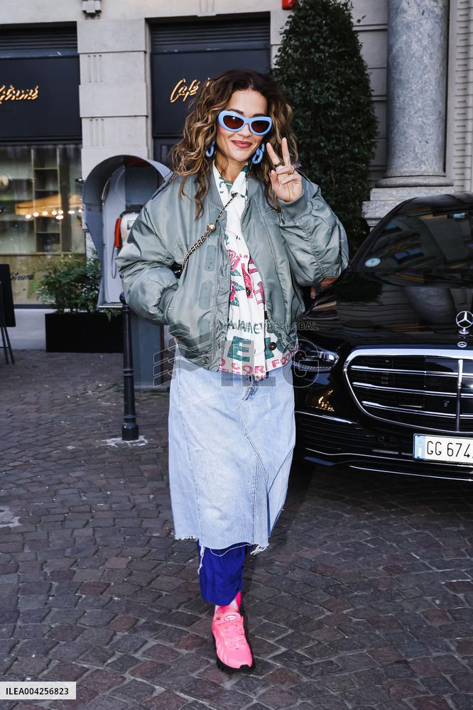 Rita Ora Bold Street Fashion in Sneakers and Sunglasses - Milan