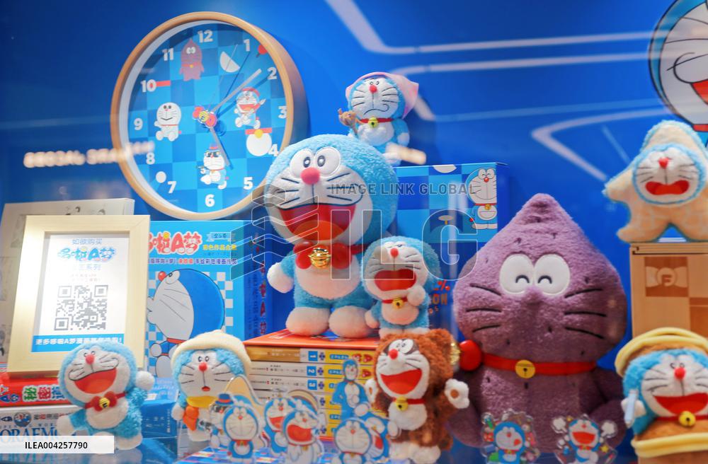 China First Robotic Cat Pop-up Store in Shanghai