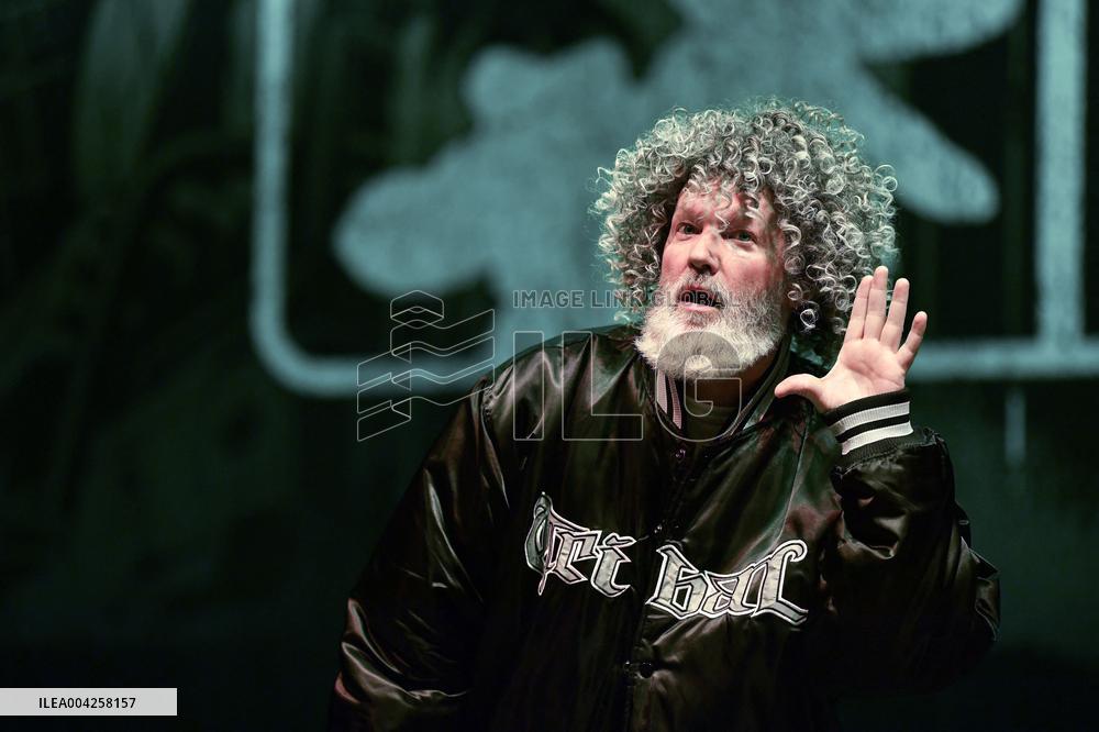 Fred Durst and Limp Bizkit at Accor Arena in Paris