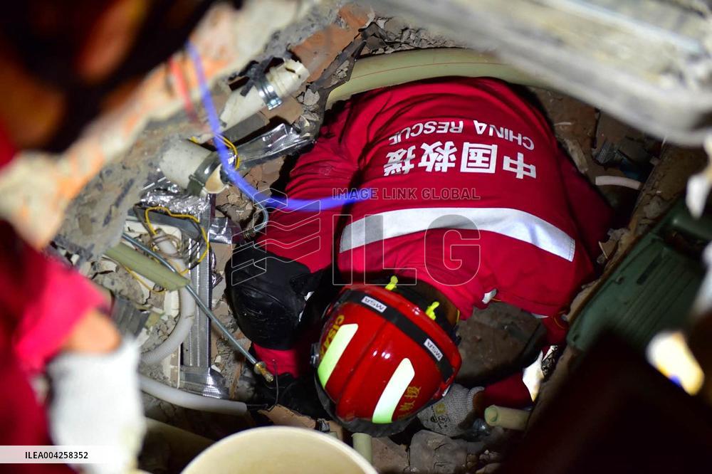 Rescue Operations in Mandalay - Myanmar