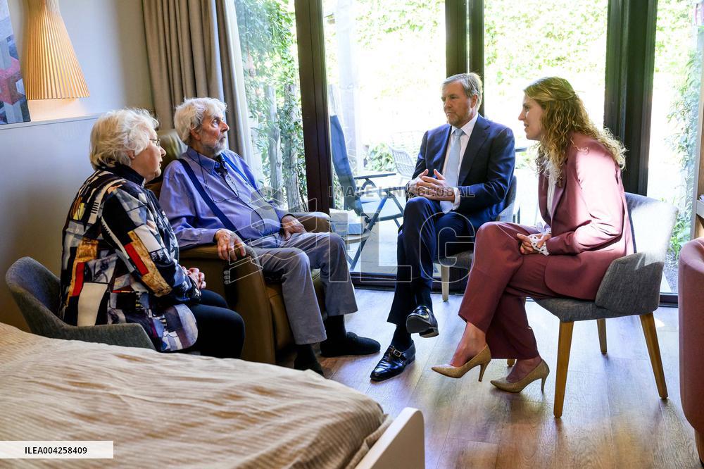 King Willem-Alexander Visits Hospice and Hospital - Netherlands