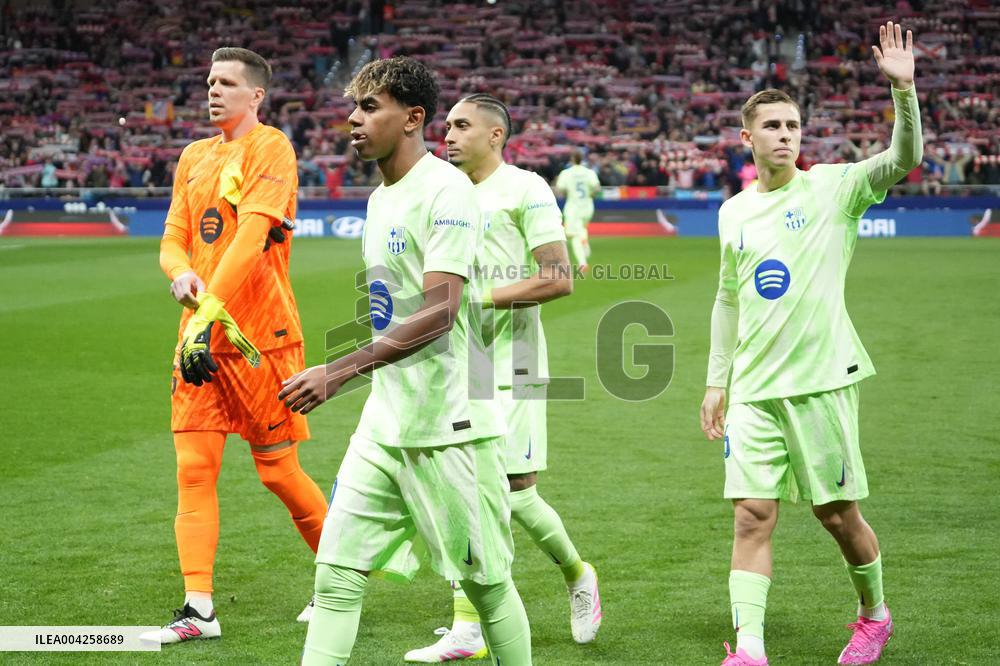 Spanish Cup - 1/2 - Atletico Madrid v Barcelona