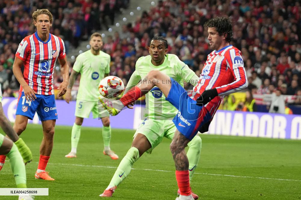 Spanish Cup - 1/2 - Atletico Madrid v Barcelona