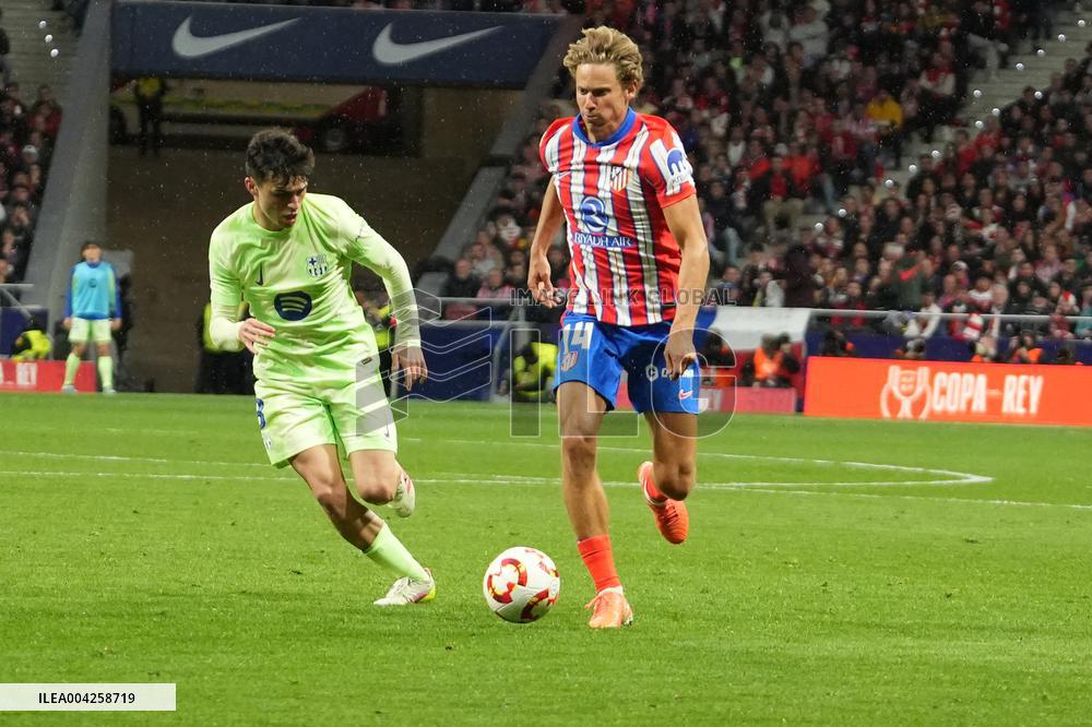 Spanish Cup - 1/2 - Atletico Madrid v Barcelona