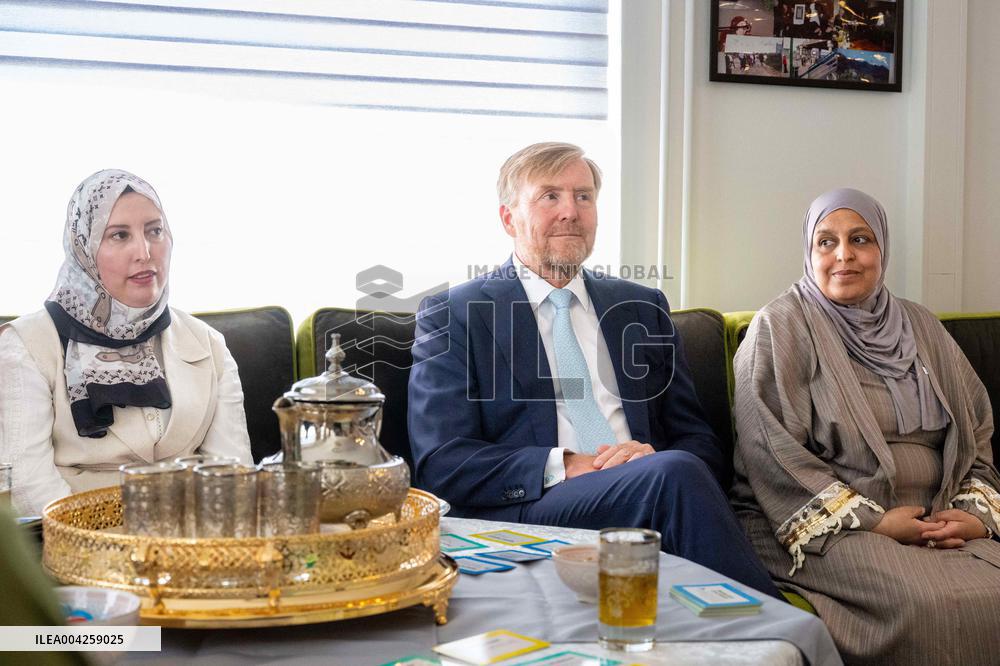 King Willem-Alexander Visits Al Amal Foundation - Netherlands