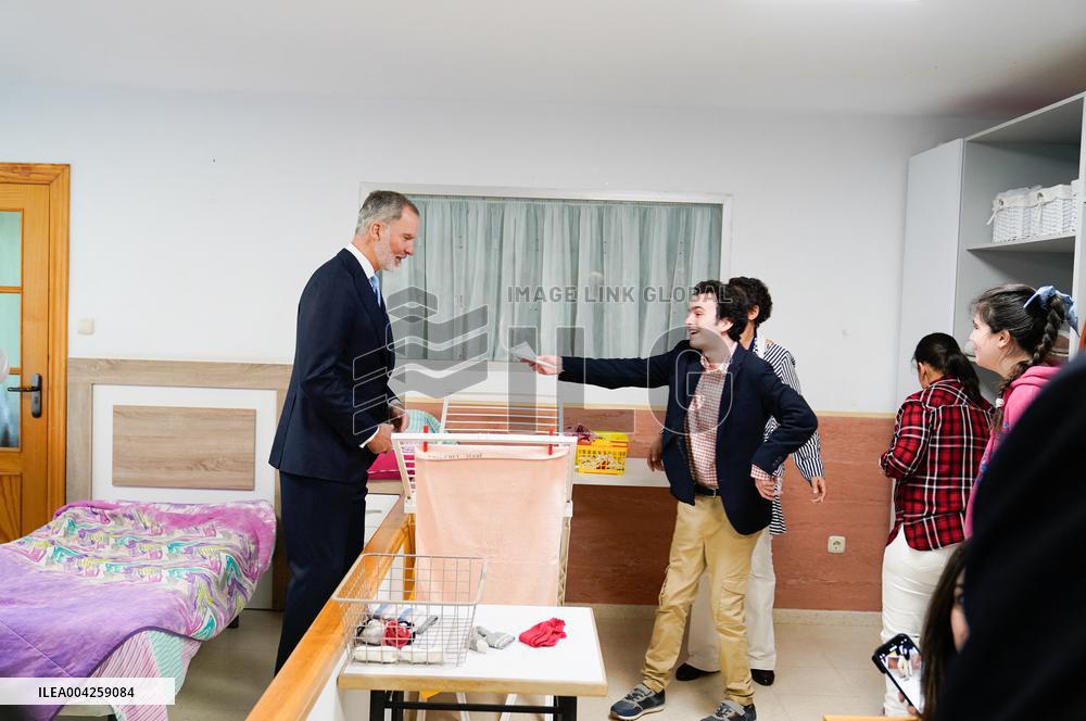 King Felipe VI Visits A Special Education Center - Granada