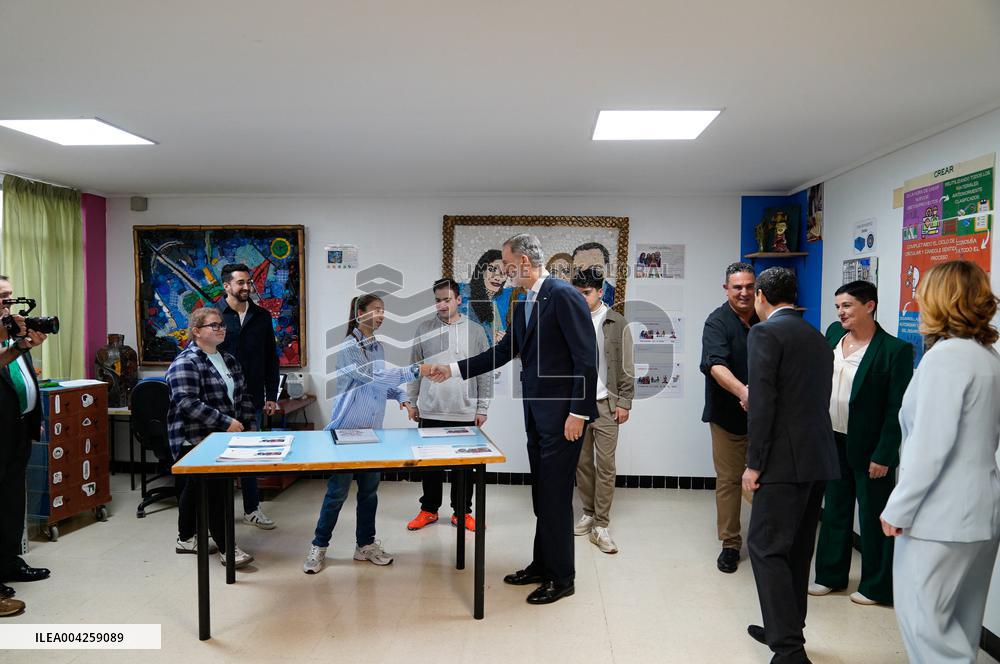 King Felipe VI Visits A Special Education Center - Granada