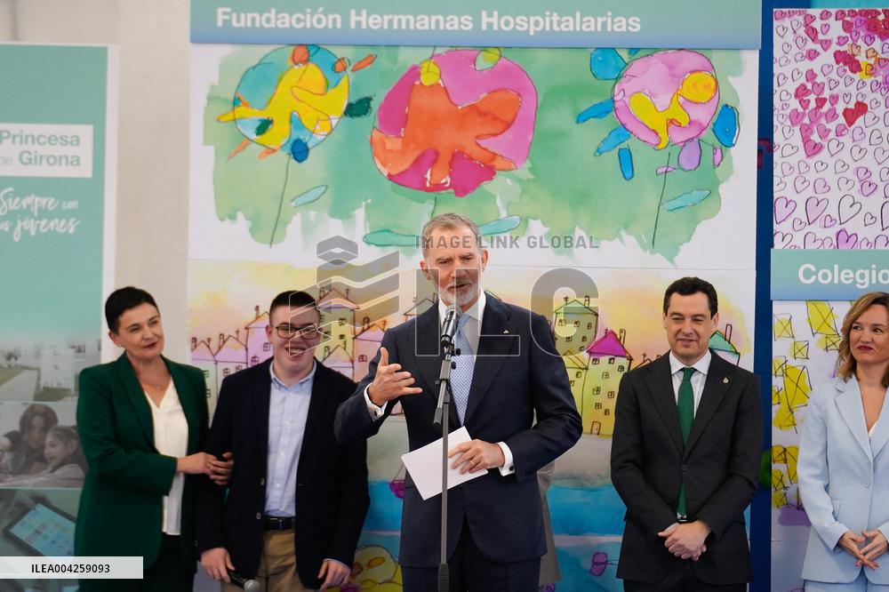 King Felipe VI Visits A Special Education Center - Granada