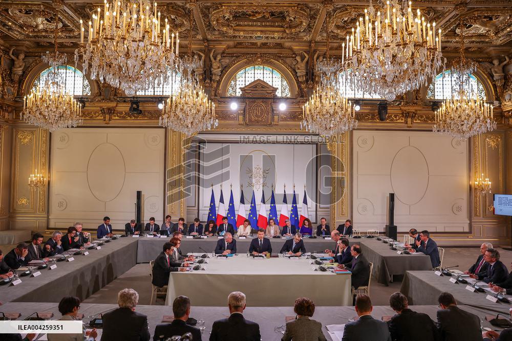 President Meets Representatives Of Industries Affected By The US Tariff Announcement - Paris