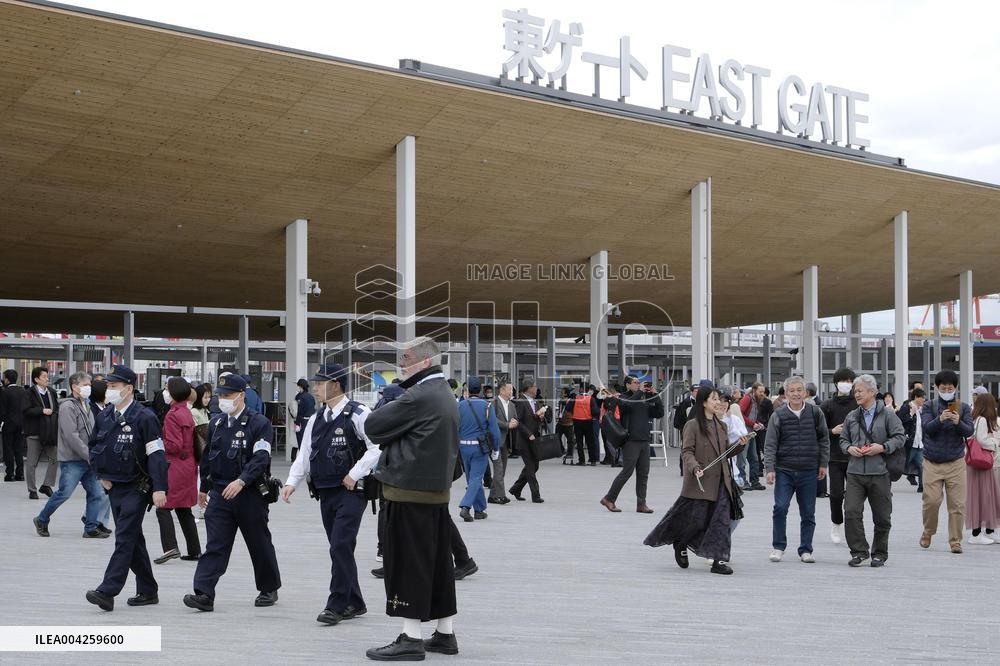 Osaka Expo test run begins