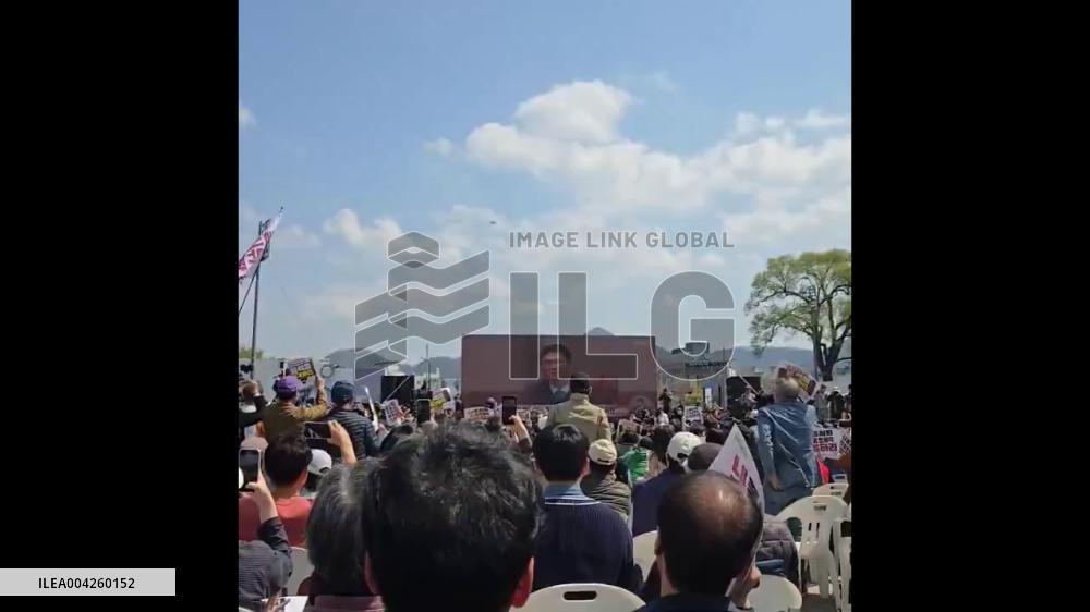 South Korea: Constitutional Court Upholds President Yoon’s Impeachment, People Celebrate 2