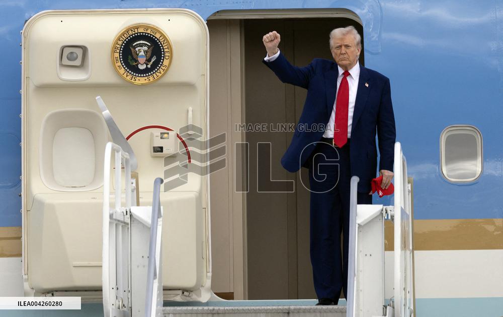 President Trump Upon Arrival On Air Force One - Miami